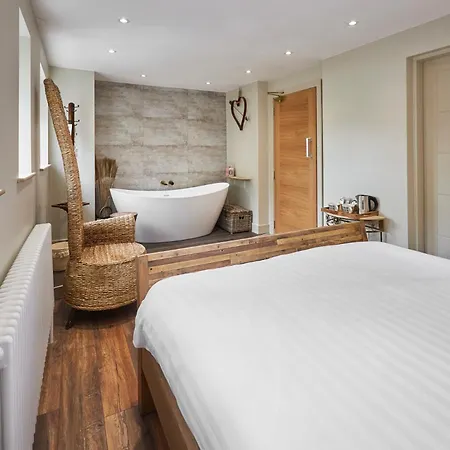 The Believe Boutique 雷德卡